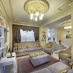 World Heritage 3*