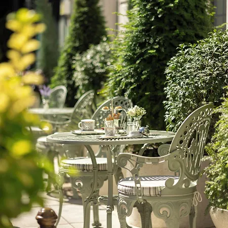 Hotel World Heritage 3*