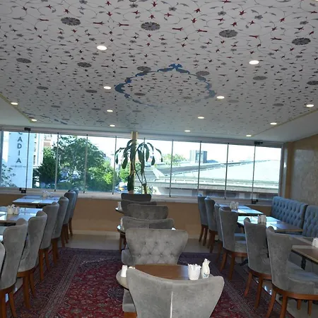 酒店 World Heritage 3*