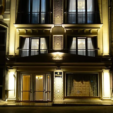 酒店 World Heritage 3*